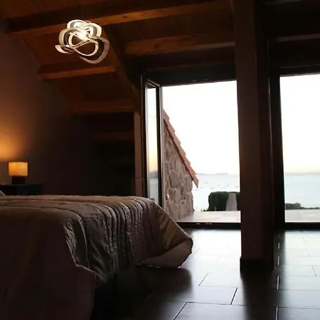 House - 3 Bedrooms With Wifi - 03685