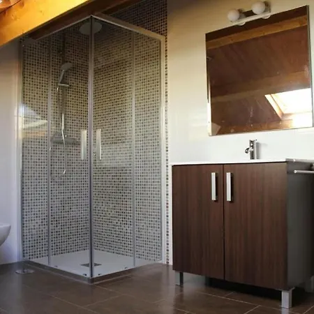 House - 3 Bedrooms With Wifi - 03685 * 布埃乌